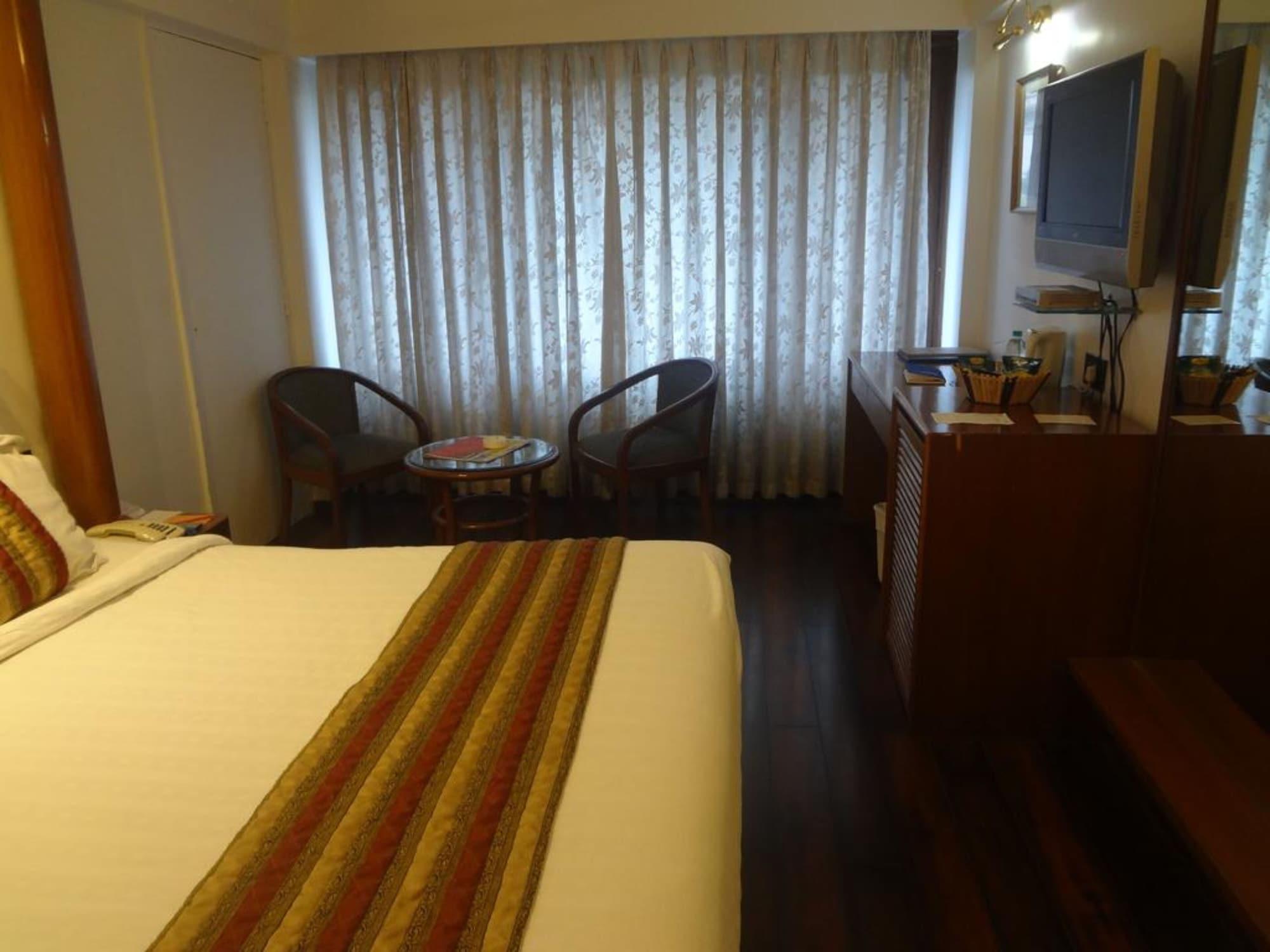 Hotel Midtown Pritam Mumbai Exterior photo